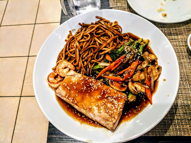 Comentarii opinii despre Yumz Asian Cuisine