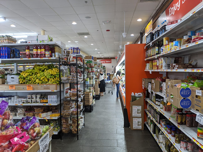 Reviews of La Hacienda Farmer's Market in Hallandale Beach - Hospitality and gastronomy