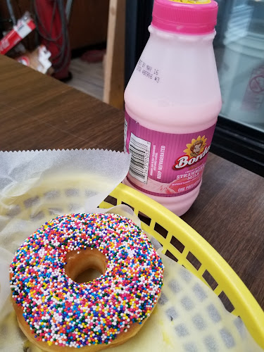 Marshall Donuts - Hospitality and gastronomy