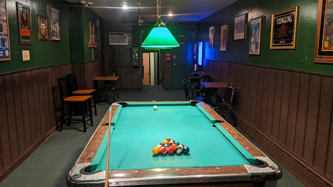 Brownies Irish Pub - Philadelphia