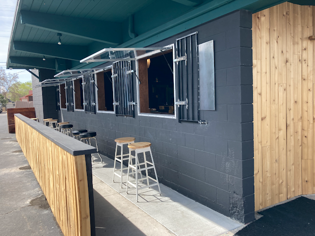 Comentarii opinii despre Shanty Dolan's