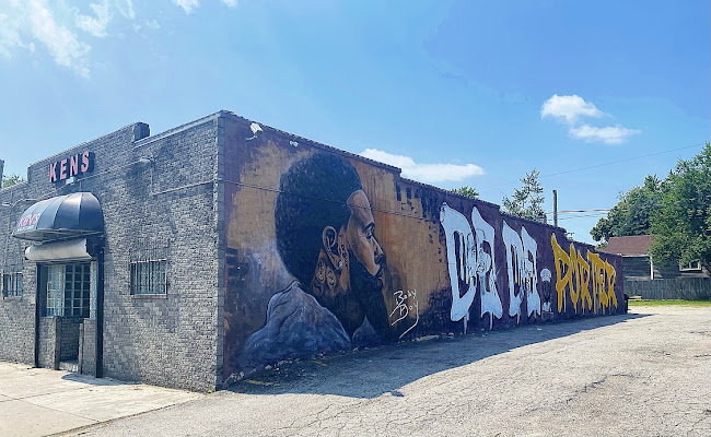 Ken’s Lounge - Toledo