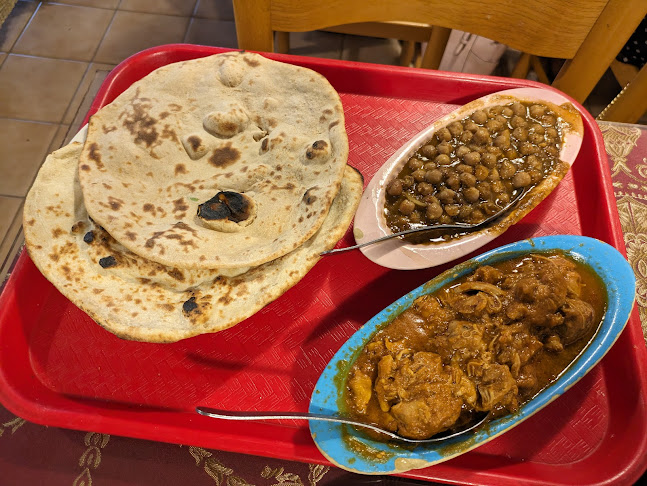 Metro Dhaba - Hospitality and gastronomy