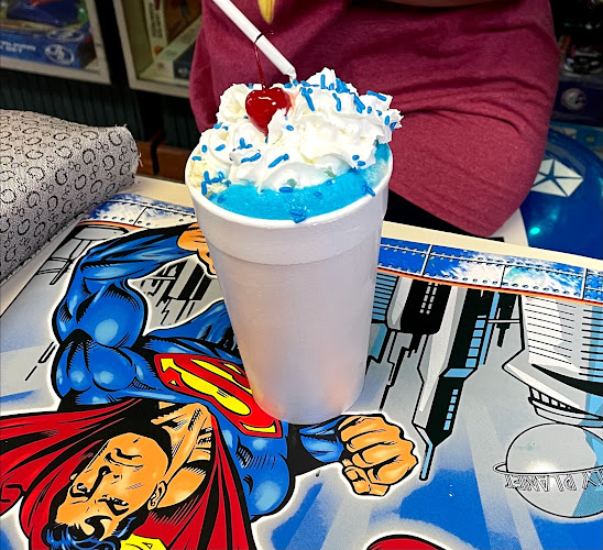 Opinii despre Supertam On 66 Ice Cream Parlor And Superman Museum în Joplin - Hospitality and gastronomy