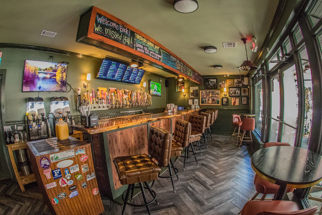 The Beer House American Pub - Hospitality and gastronomy