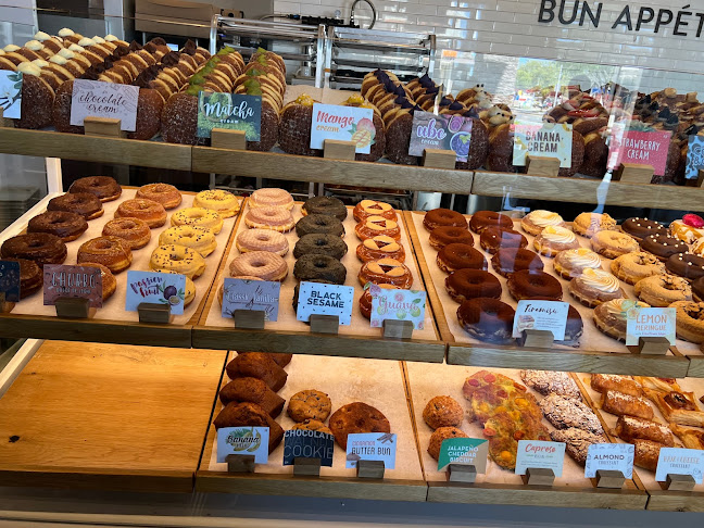 Reviews of Bun Appétit Donuts in Fremont - Hospitality and gastronomy