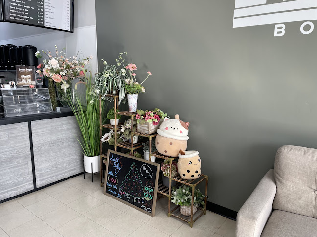 Lucky Tea Boba House - Hospitality and gastronomy