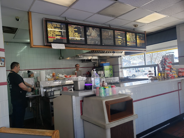 Mino's Roast Beef - Hospitality and gastronomy