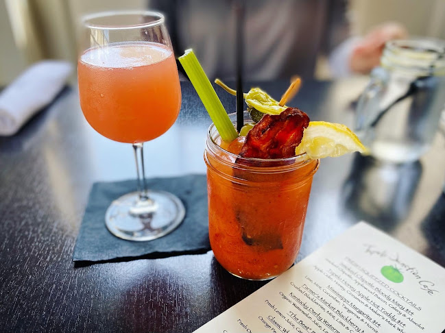 Tupelo Junction Cafe - Newport Beach