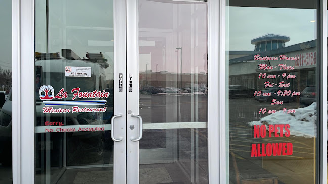 Comentarii opinii despre La Fountain Mexican Restaurant on 56th West