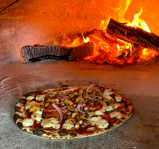 Comments and reviews of Forma Pizzeria Catering