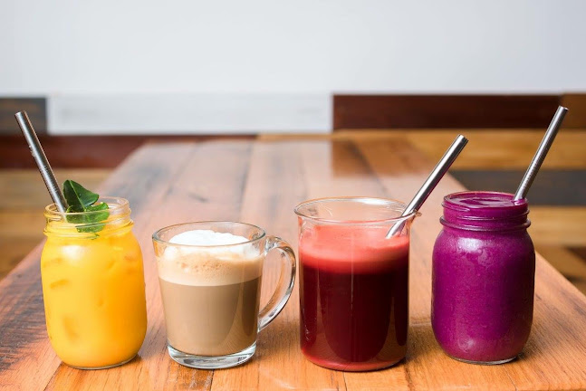 Opinii despre Hiking Hawaii Cafe în Honolulu - Hospitality and gastronomy