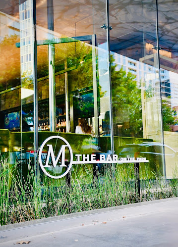 Opinii despre The Bar on the Park în Dallas - Hospitality and gastronomy