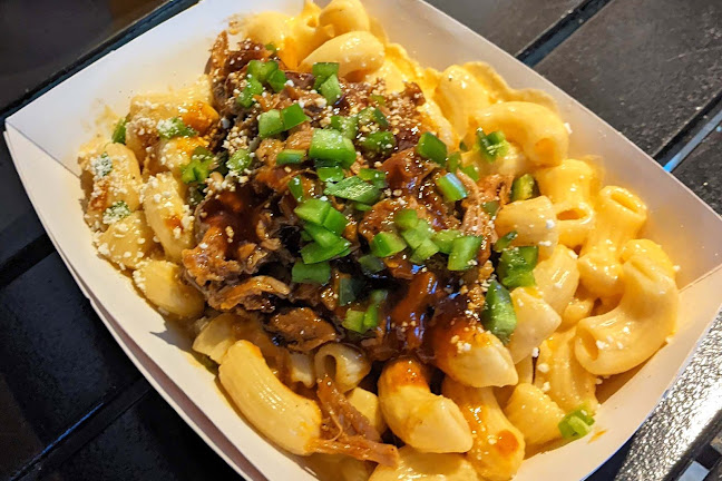 Smokey Jay's - Hospitality and gastronomy