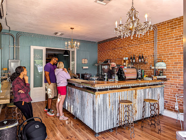 The Organic Bean Café - Hospitality and gastronomy