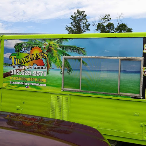 Tracian's Eatery - Dover