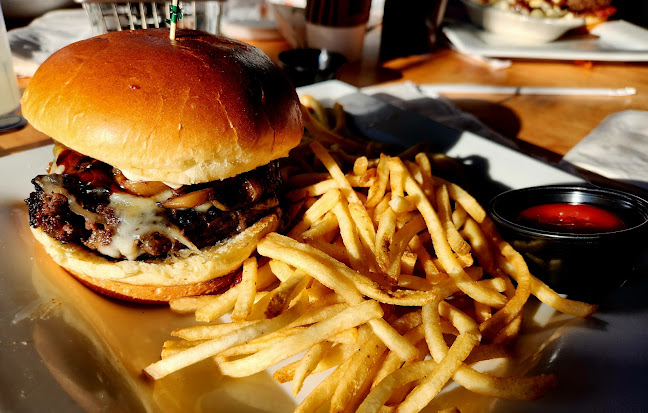 Comments and reviews of The Rail