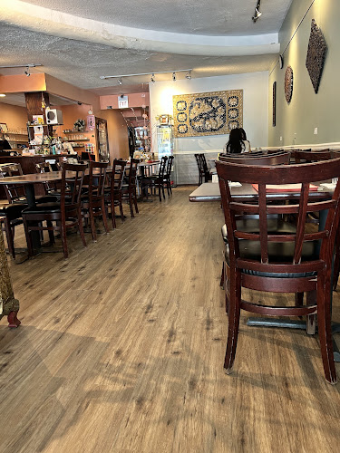 Mai Thai and sushi - Hospitality and gastronomy