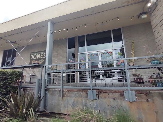 Comentarii opinii despre Jones Coffee Roasters