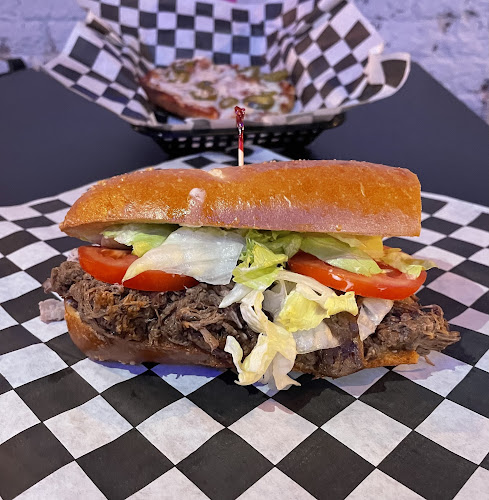 Opinii despre Decades Pub and Grub în Tuscaloosa - Hospitality and gastronomy