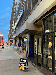 Tom's Watch Bar - Minneapolis