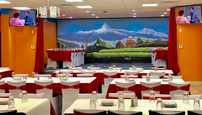 Intranational Friends' Bar and Restaurant - Fairfield