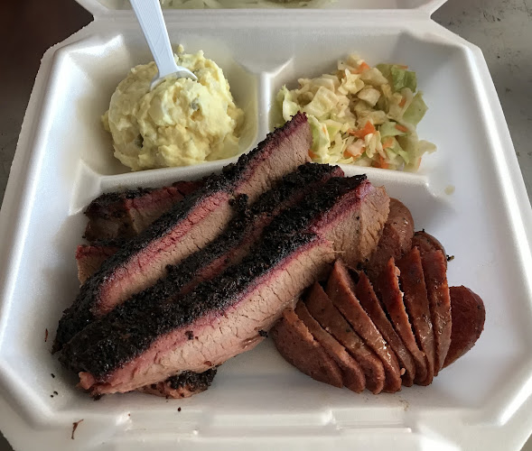 Opinii despre Hope’s Barbecue în Mission - Hospitality and gastronomy