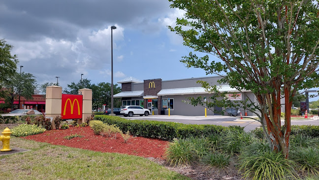 McDonald's - Hospitality and gastronomy