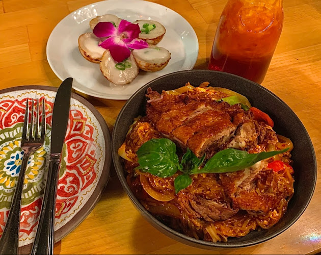 Opinii despre Lots of Eats Thai Kitchen în Lawrence - Hospitality and gastronomy