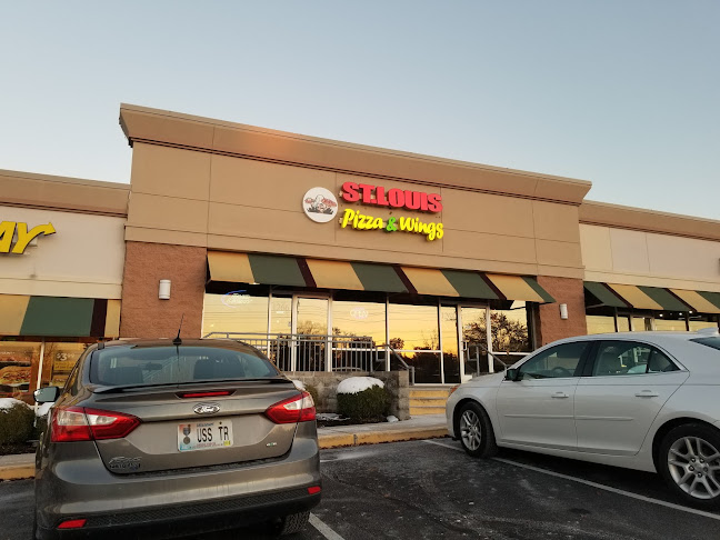 Crooked Feathers Pizza & Wings - O'Fallon