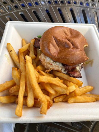 Waves Bar & Grill - Las Vegas