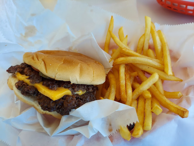 Opinii despre Bobo's Drive In în Topeka - Hospitality and gastronomy