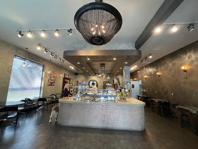 GREENDOOR Powered By Intelligentsia - Hospitality and gastronomy