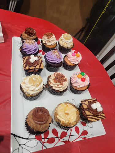 Opinii despre The Cupcake Shoppe în Hayward - Hospitality and gastronomy