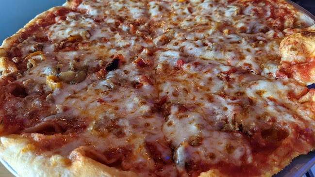 Comentarii opinii despre Chesterfield's Tavolo