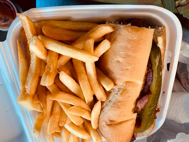 Hot Chili Grill and Burgers - Hospitality and gastronomy