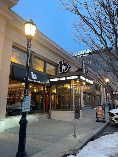 Plan b Burger Bar - Hartford