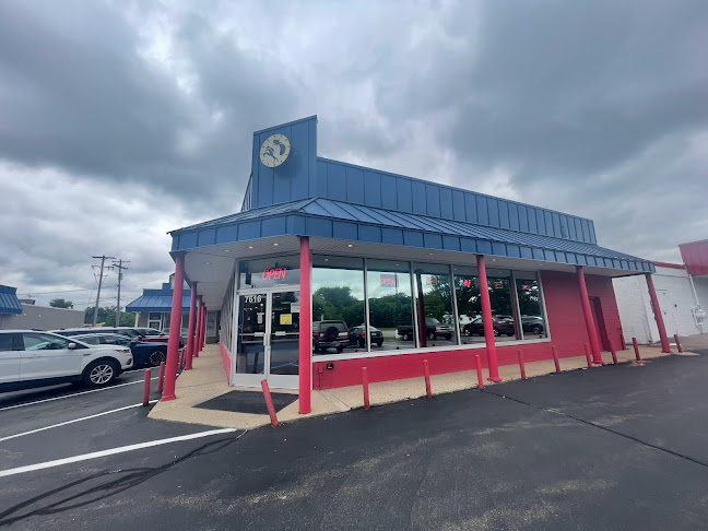 Colonial Kitchen - Portage