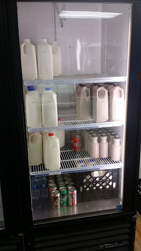 Manning's Farmhouse Ice Cream Shoppe - Kingston