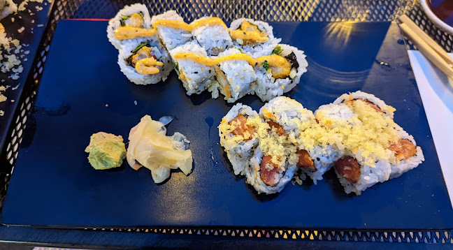 Yellowtail Sushi Bar & Asian Kitchen - Hospitality and gastronomy