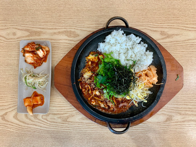 Yuchun Buena Park - Hospitality and gastronomy