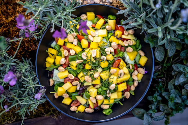 5 W Canon Perdido St, Santa Barbara, CA 93101, United States