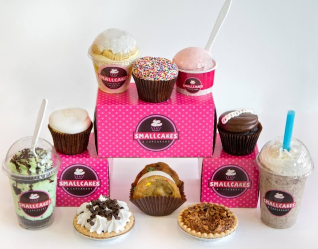 Opinii despre Smallcakes Cupcakery and Creamery în Jacksonville - Hospitality and gastronomy