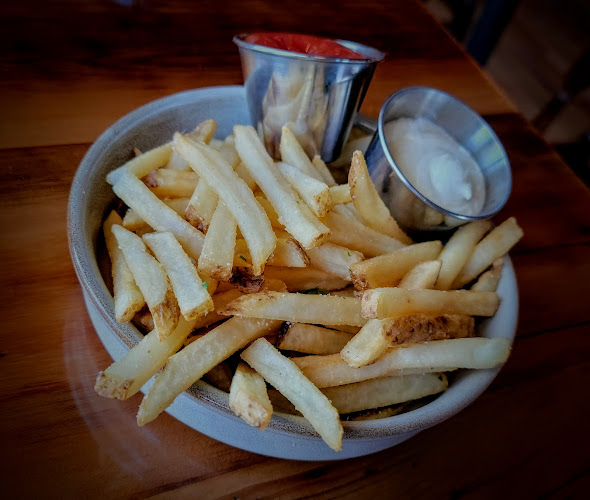 Opinii despre The Ford Tavern în Medford - Hospitality and gastronomy