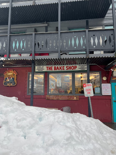 194 Olympic Mountain Loop, Girdwood, AK 99587, United States