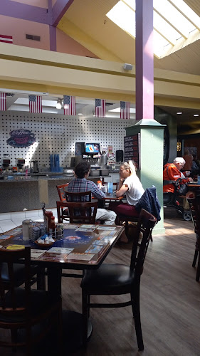 Comentarii opinii despre Lili's Restaurant & Bar