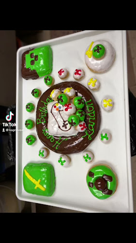 Opinii despre Arnold's Donuts and Coffee în Colorado Springs - Hospitality and gastronomy