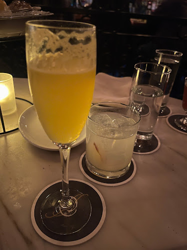 Comments and reviews of Clover Club