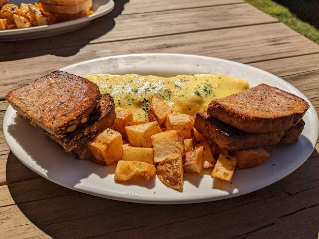 Comentarii opinii despre The POST Restaurant