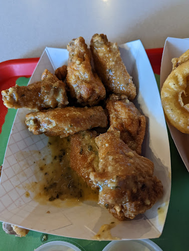 Dad’s Wings & Burgers - Hospitality and gastronomy